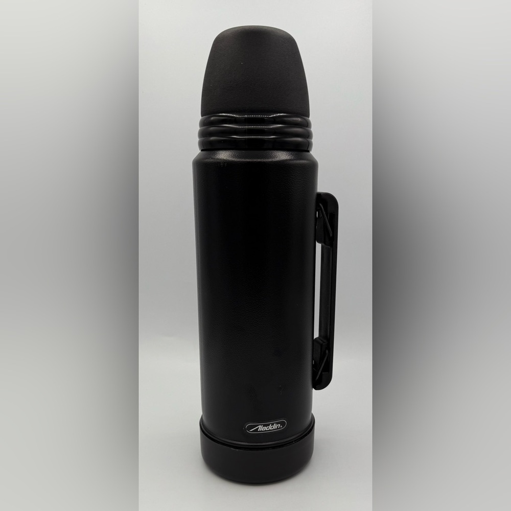 Aladdin Black Thermos Envoy 950 Thermos 1 Qt Steel Vacuum Bottle 37210 NWOT